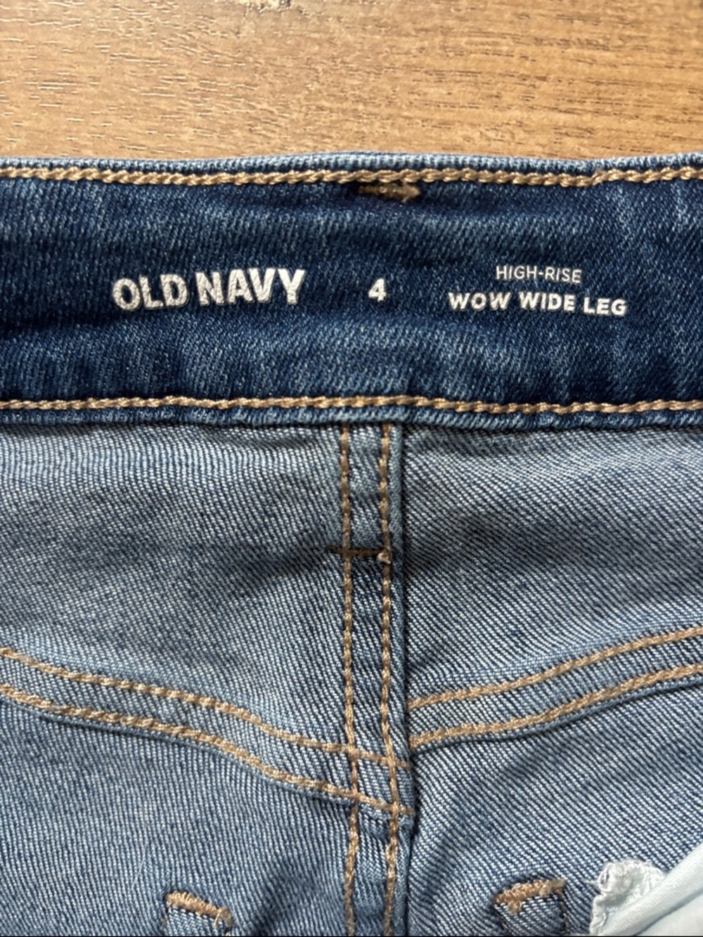 Old Navy Wide-Leg Jeans in Dark Blue Denim Cropped 4 - Picture 2 of 3